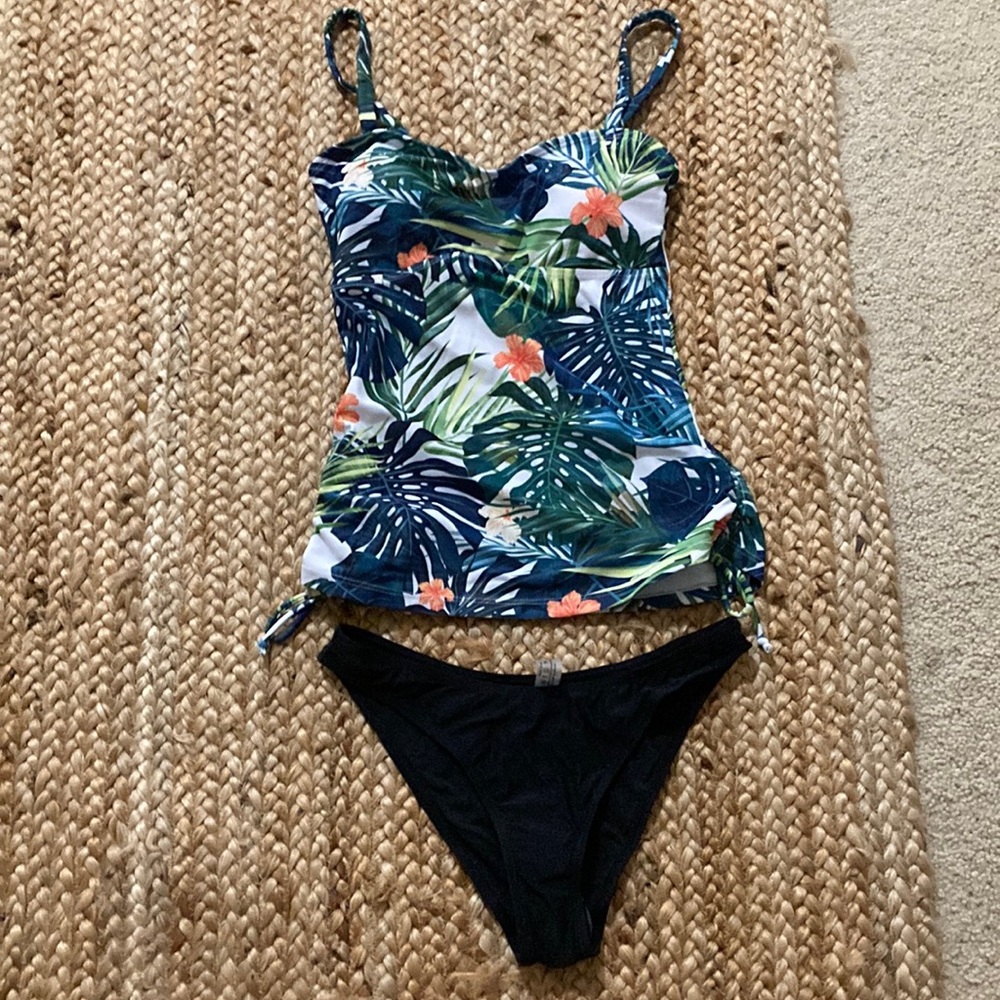 Tankini swim suit